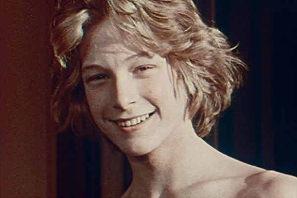 Умер «самый красивый мальчик ХХ века». Как ранняя всемирная слава сломала ему жизнь?