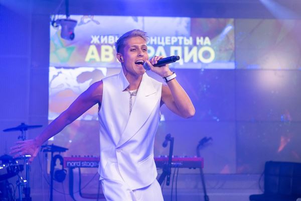 Не обошлось на концерте и без «Ягоды малинки»