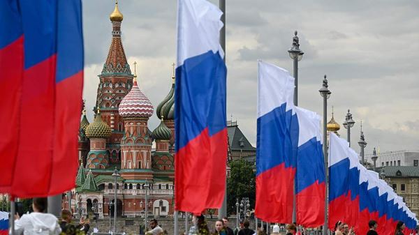 Путин назвал знание истории и географии страны важной составляющей патриотизма