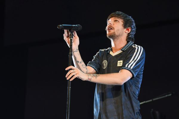 Солист One Direction прервал молчание после кончины коллеги: «Шоу-бизнес бесчеловечен»